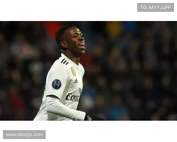 莱奥与维尼修斯：速度型边锋的两种进化路径解析