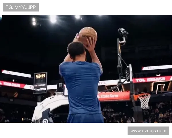 朗多挡拆组织拉开空间为库里带来更高投篮效率